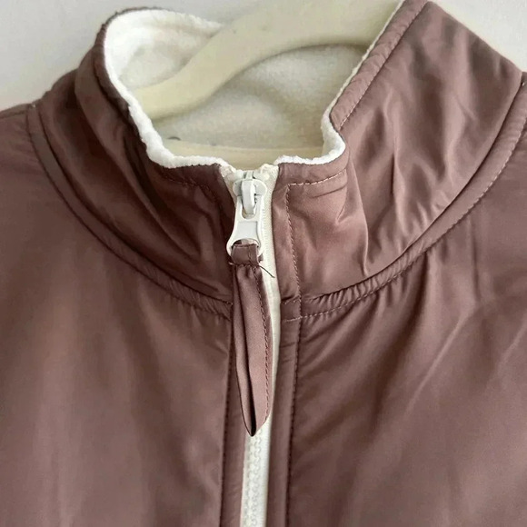 BearPaw Outdoors Polar Fleece Zip Up Jacket, Taupe/Cream, Size Medium - Picture 8 of 16